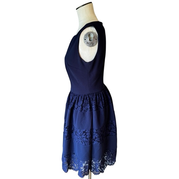 Betsey Johnson Navy Round Neck Floral Lace Fit And Flare Mini Dress Size 10 - Picture 3 of 7